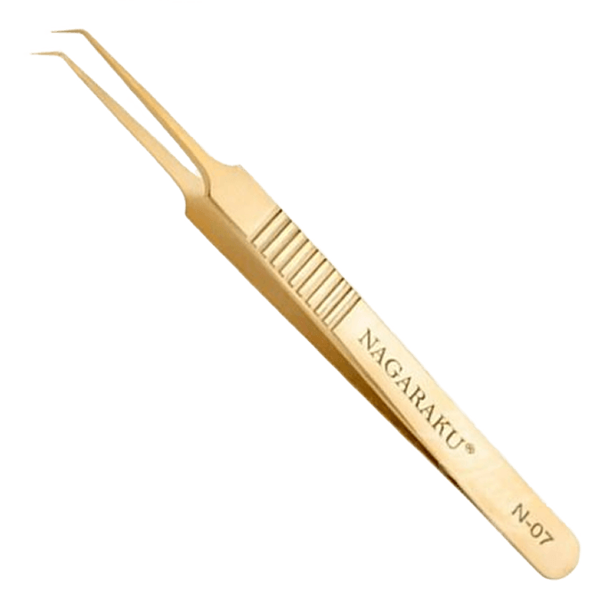 Pinça de cílios Nagaraku M-01, dourada e curva